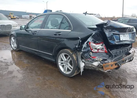 2012 Mercedes-Benz C 300 Sport 4Matic from USA, damaged, VIN WDDGF8BB0CR237698